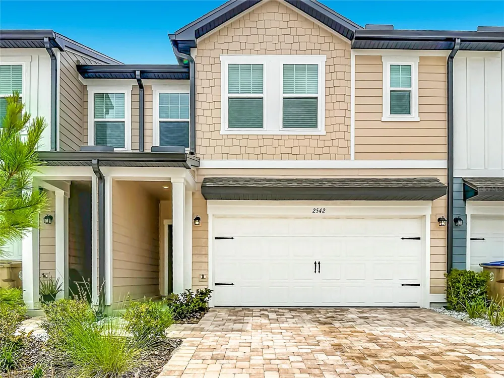 2542 GREY HAWK DRIVE Kissimmee, FL 34746