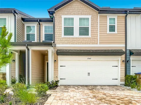 2542 GREY HAWK DRIVE