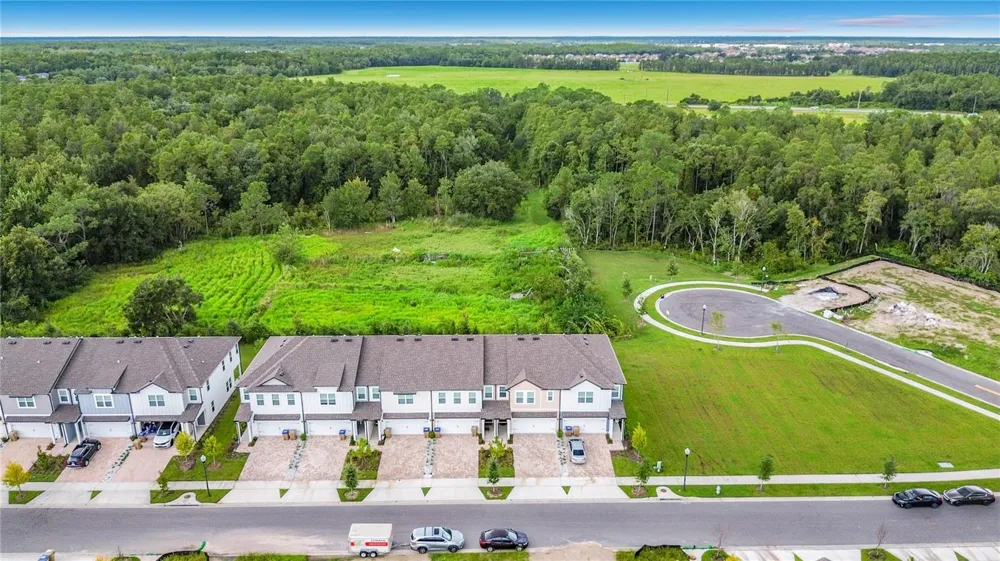 2542 GREY HAWK DRIVE Kissimmee, FL 34746