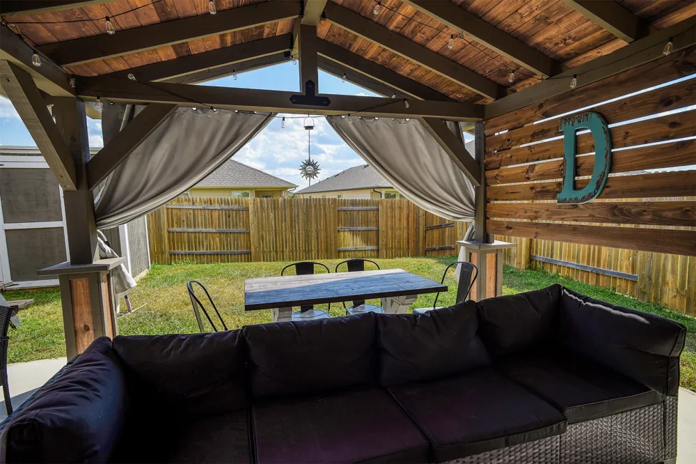 205 Driftwood Lane Bastrop, TX 78602