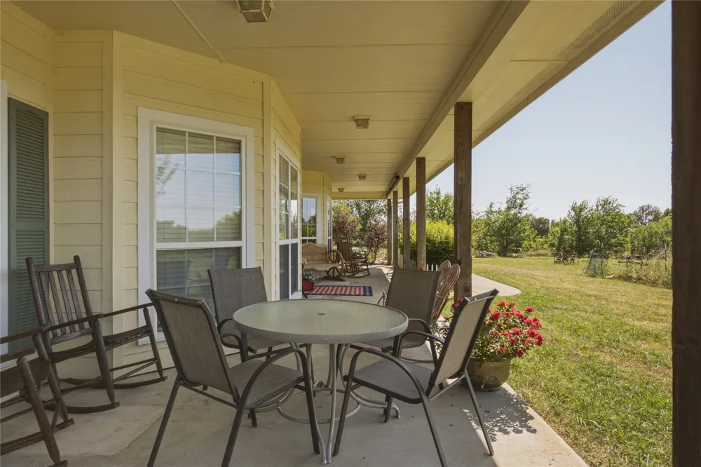 4905 County Road 1134 Leonard, TX 75452