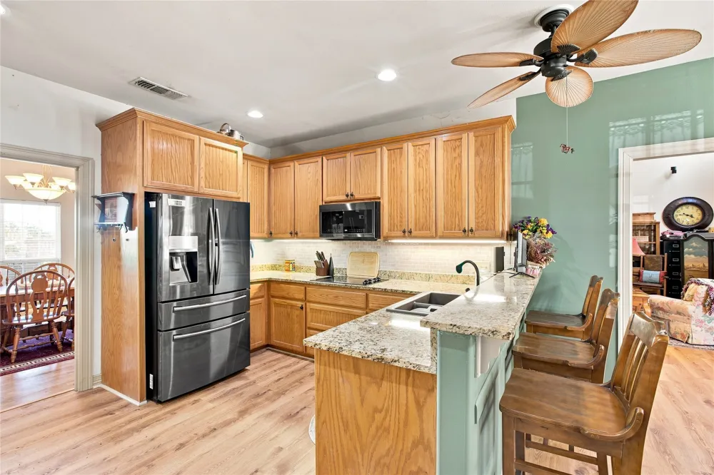 4905 County Road 1134 Leonard, TX 75452