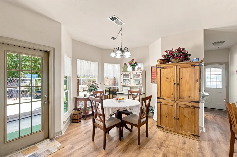 4905 County Road 1134 Leonard, TX 75452