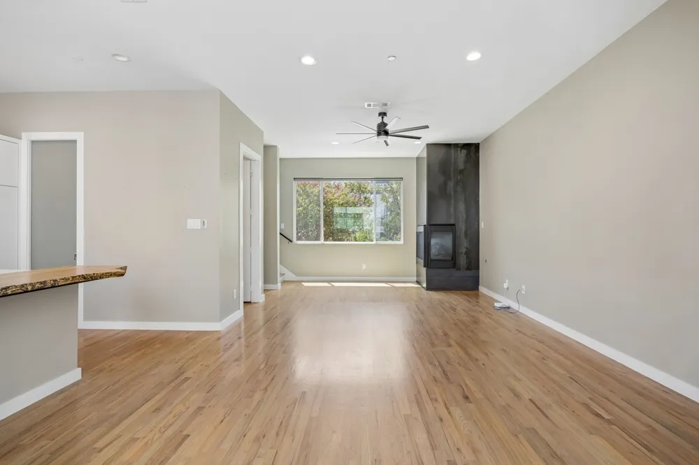 2630 Calvin Street #101 Dallas, TX 75204