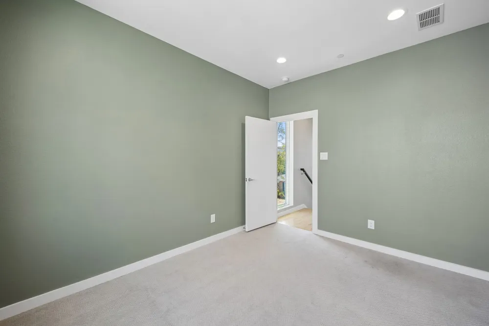 2630 Calvin Street #101 Dallas, TX 75204