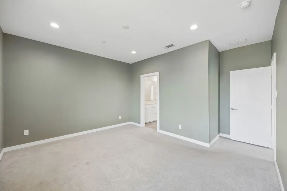 2630 Calvin Street #101 Dallas, TX 75204