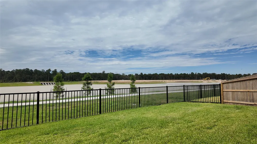14190 Granger Pointe Lane Conroe, TX 77302