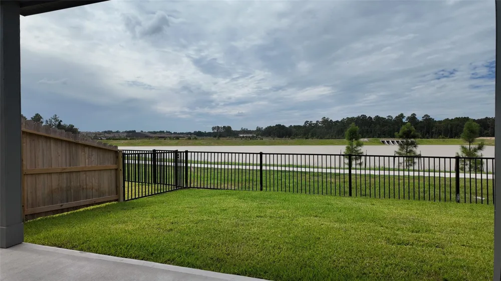 14190 Granger Pointe Lane Conroe, TX 77302