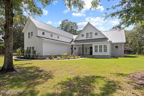 16017 Lorraine Road