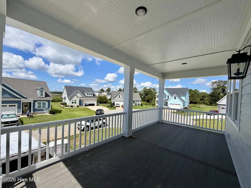 656 Fishermans Point Newport, NC 28570