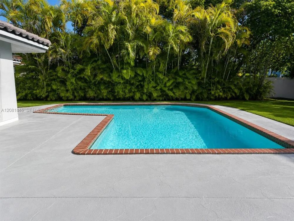10331 SW 135th Ct Miami, FL 33186