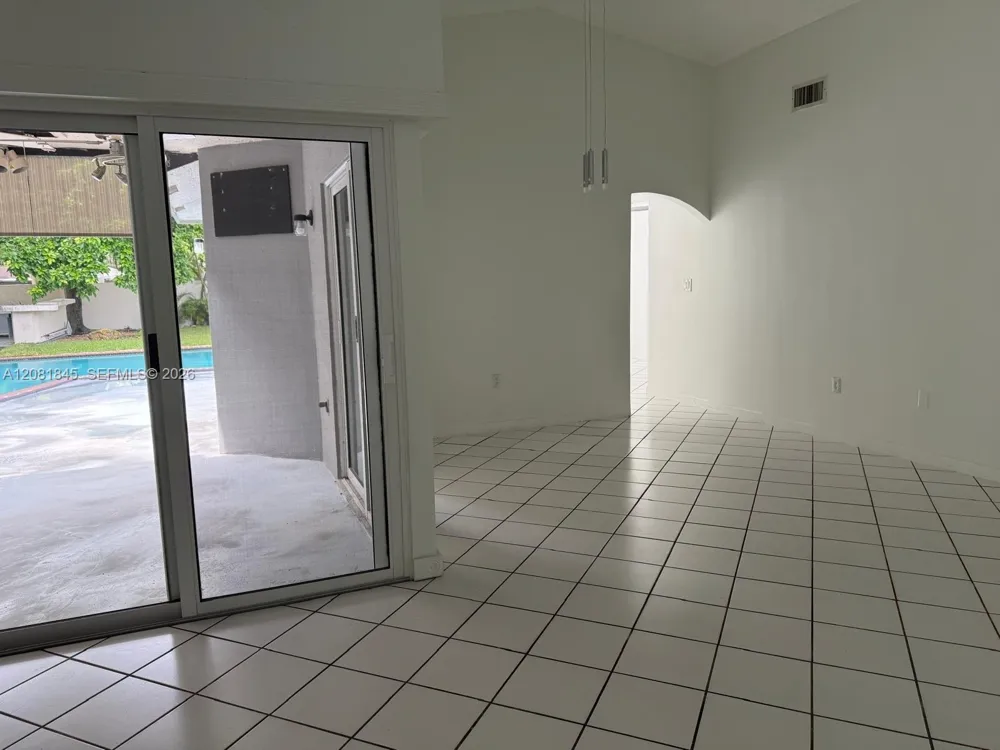 10331 SW 135th Ct Miami, FL 33186