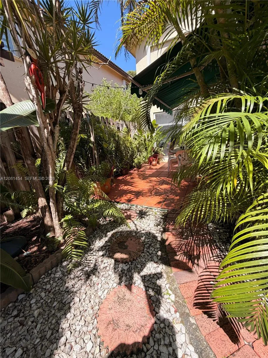 Address Not Shown Doral, FL 33178