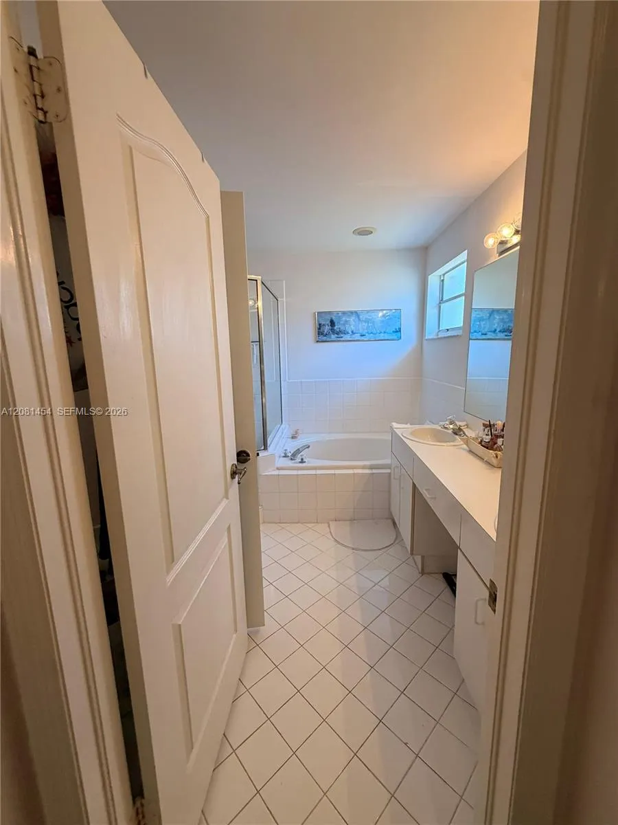Address Not Shown Doral, FL 33178