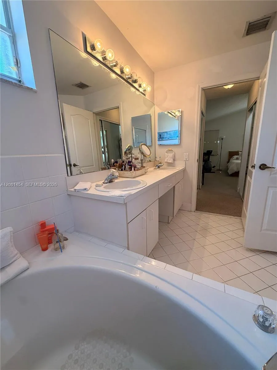 Address Not Shown Doral, FL 33178