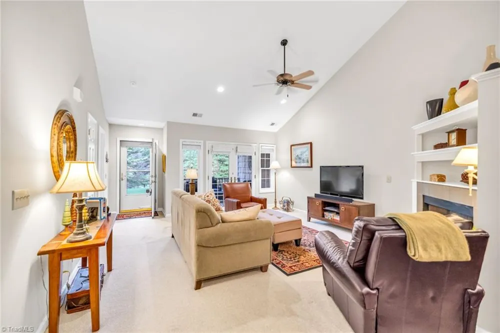 1063 Golf Course Road #3 West Jefferson, WV 26894