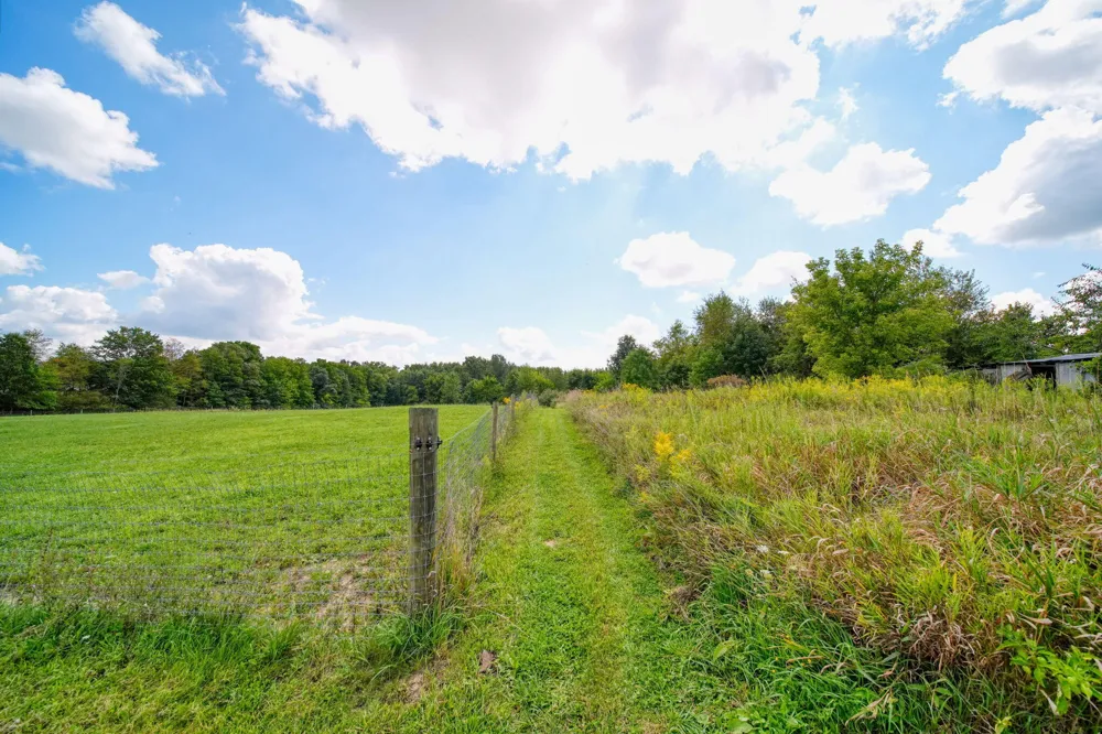 7401 W Montgomery Road Camden Township, MI 49232