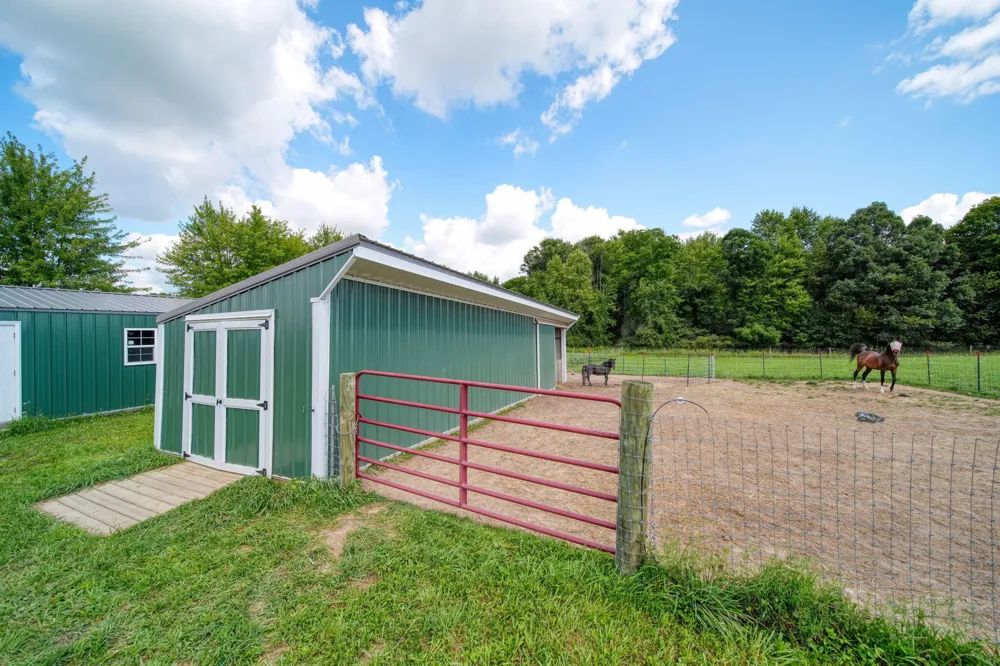 7401 W Montgomery Road Camden Township, MI 49232