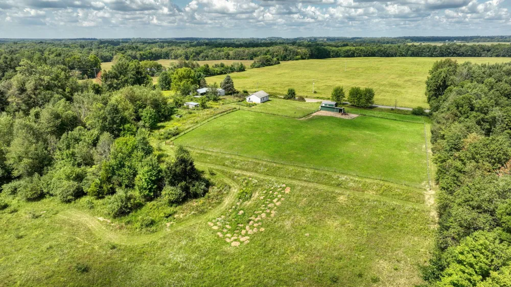 7401 W Montgomery Road Camden Township, MI 49232