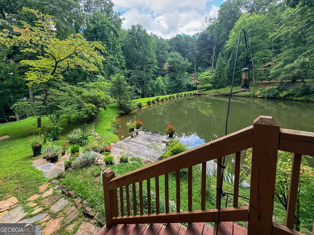 858 Wooten RD Cleveland, GA 30528