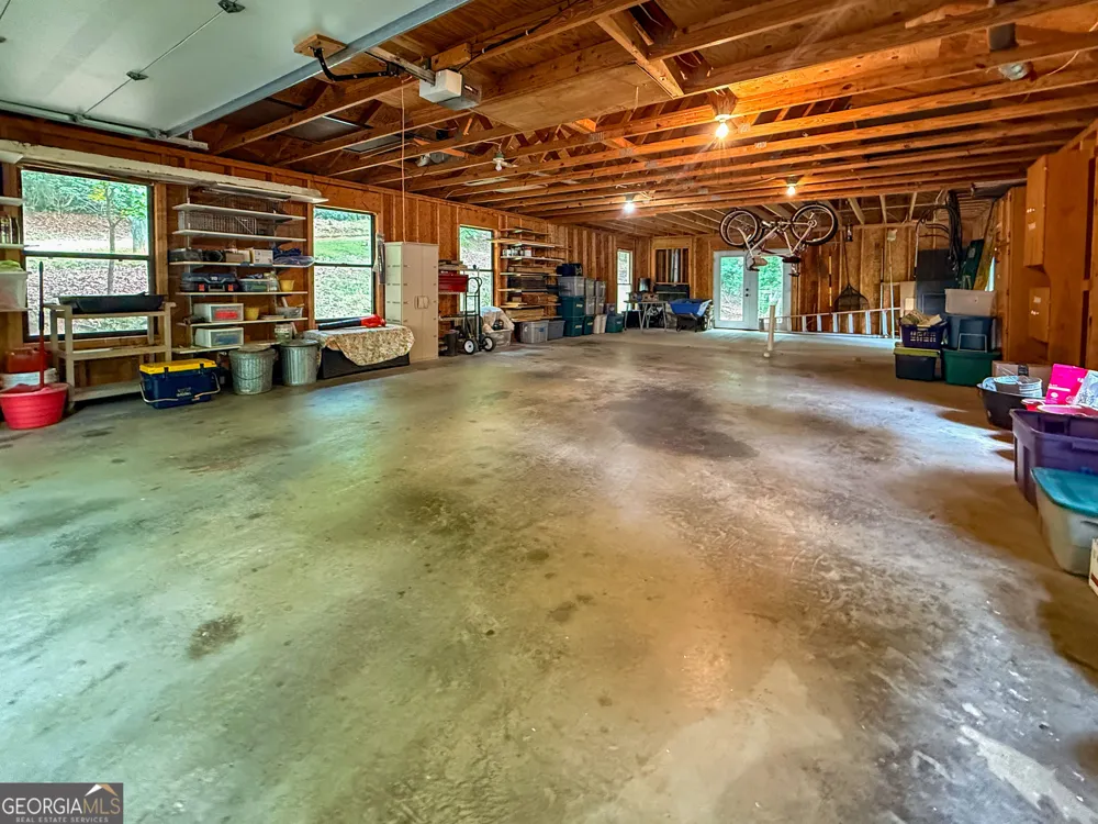 858 Wooten RD Cleveland, GA 30528
