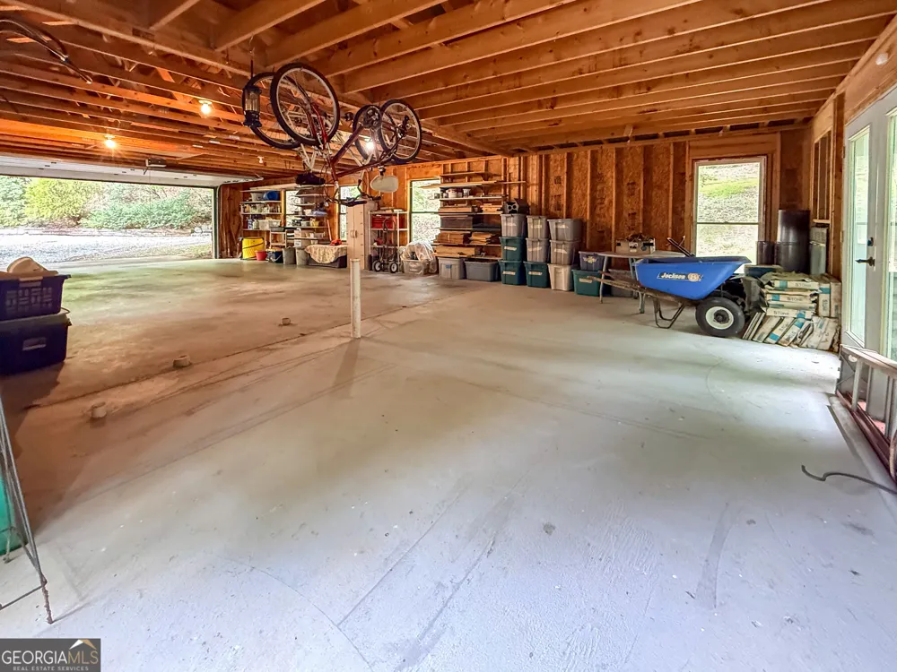 858 Wooten RD Cleveland, GA 30528
