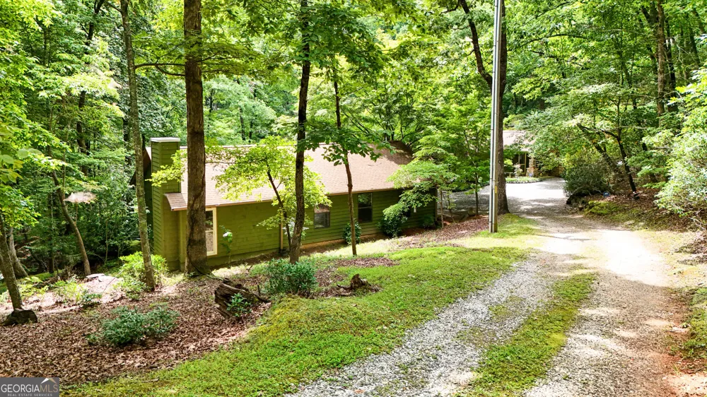 858 Wooten RD Cleveland, GA 30528