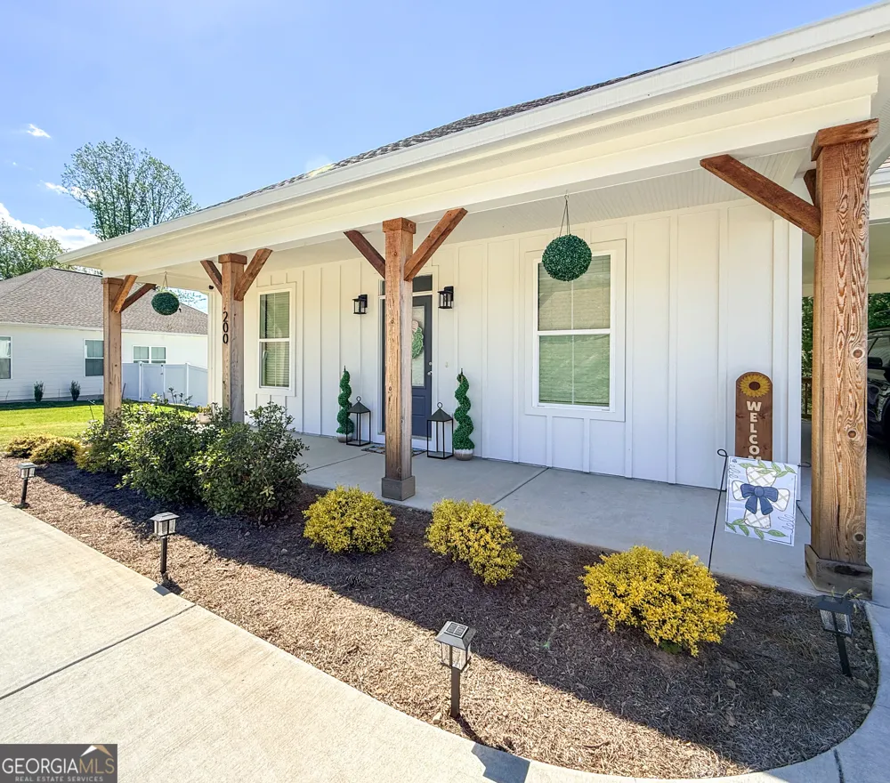 200 Campbell ST Cleveland, GA 30528