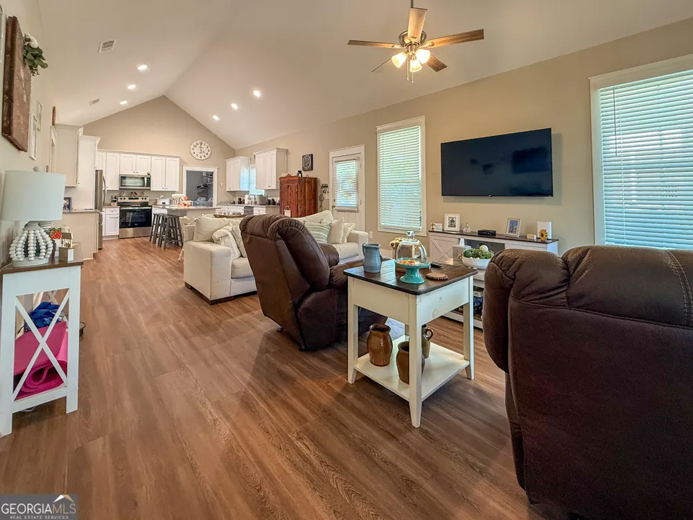 200 Campbell ST Cleveland, GA 30528