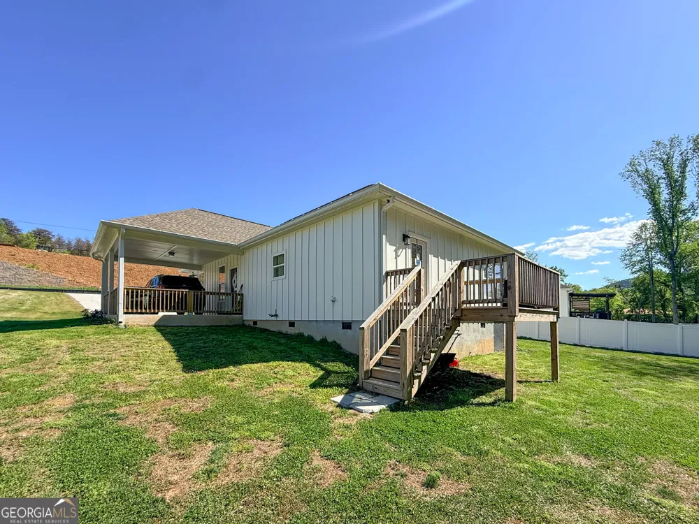 200 Campbell ST Cleveland, GA 30528