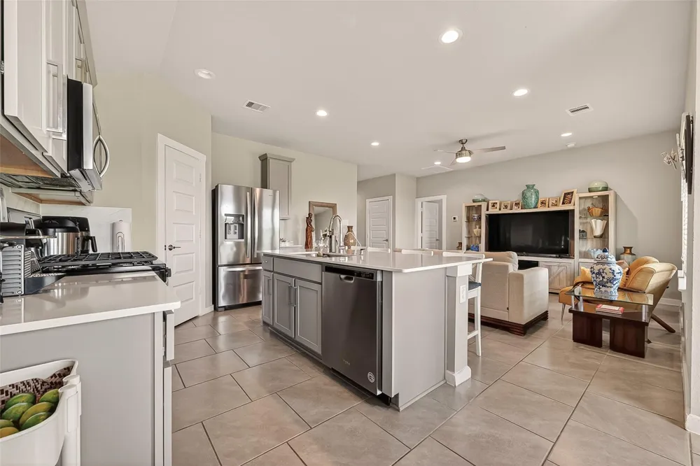 3822 Sparkman Lane Katy, TX 77494