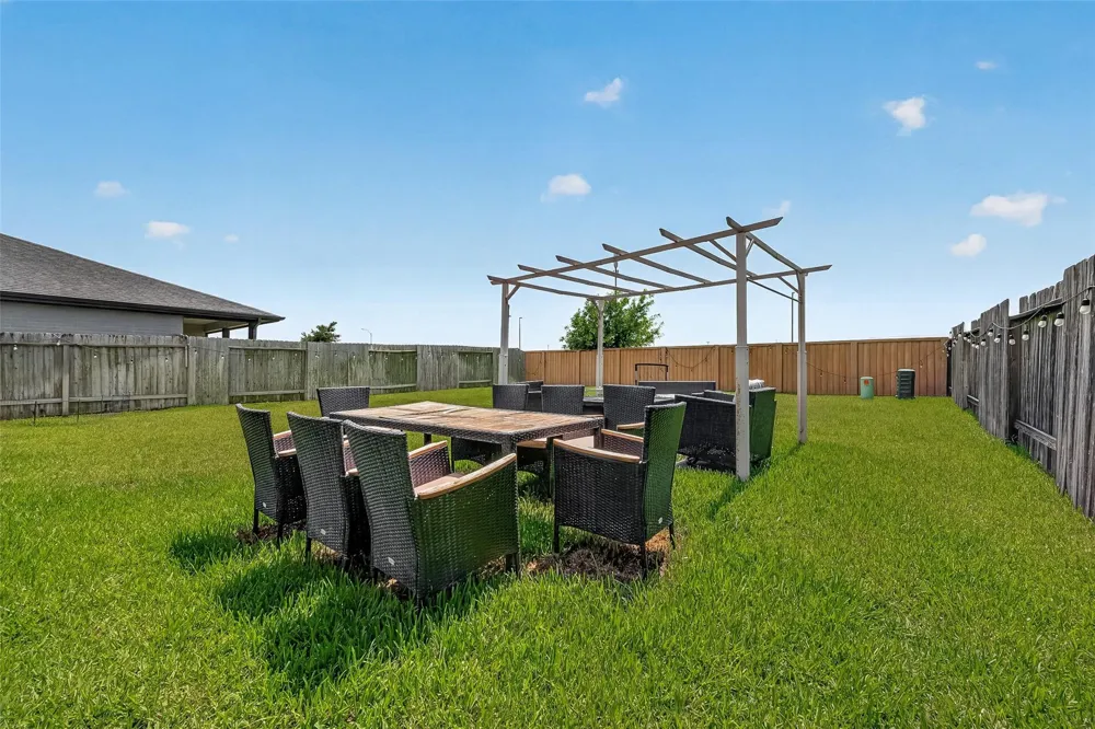 3822 Sparkman Lane Katy, TX 77494