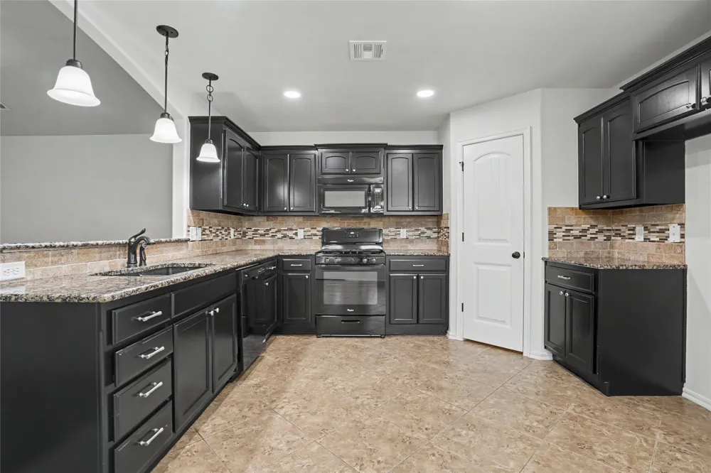 14512 E 114th Street Owasso, OK 74055