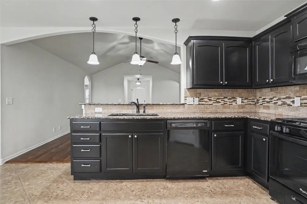 14512 E 114th Street Owasso, OK 74055