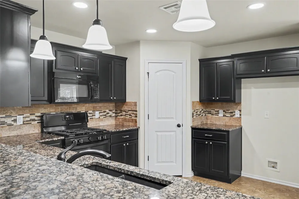 14512 E 114th Street Owasso, OK 74055