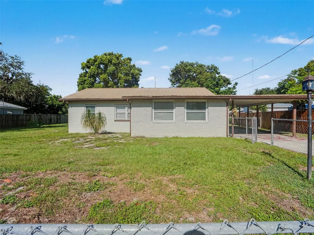306 FLORIDA DRIVE Auburndale, FL 33823