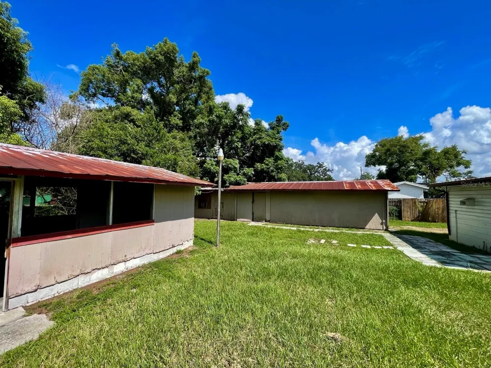 306 FLORIDA DRIVE Auburndale, FL 33823