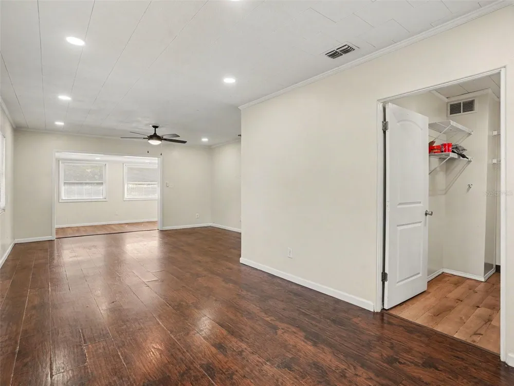 306 FLORIDA DRIVE Auburndale, FL 33823
