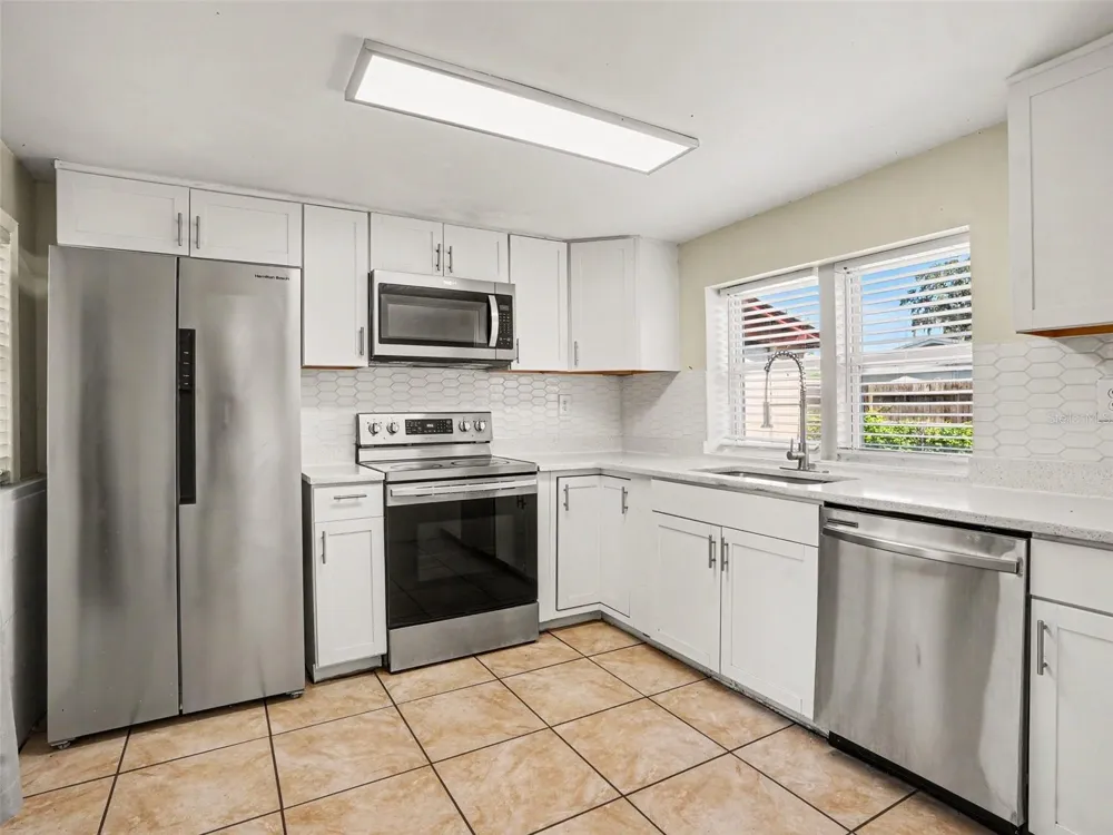 306 FLORIDA DRIVE Auburndale, FL 33823