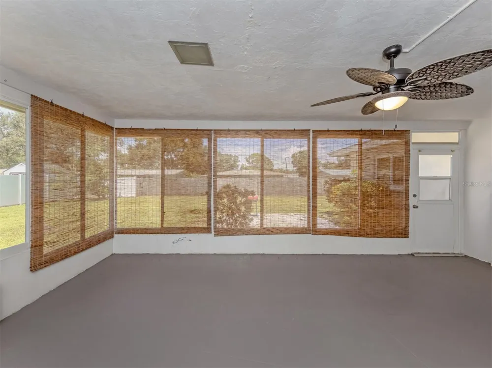 2161 INNER CASS CIRCLE Sarasota, FL 34231