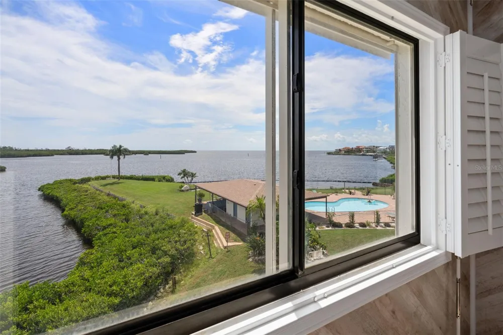 4650 BAY BOULEVARD #1021 Port Richey, FL 34668