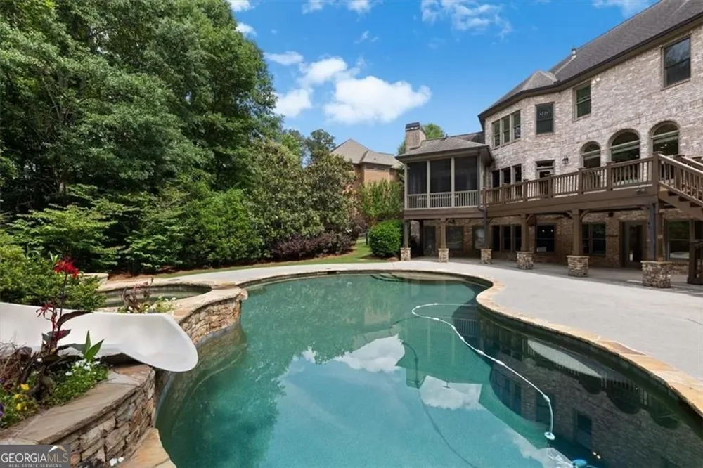 1900 Evergrace DR Milton, GA 30009