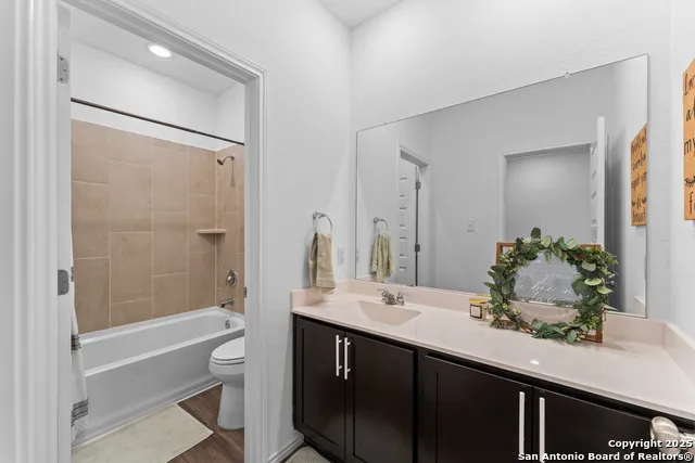 13229 HAGERD LOOP St Hedwig, TX 78152