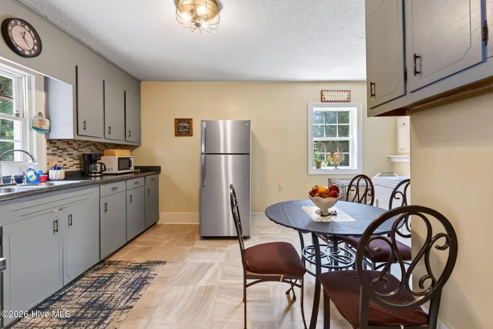 4087 Glendale Road Kenly, NC 27542