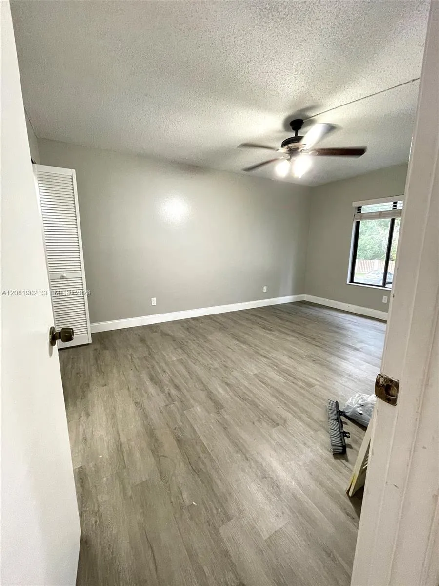 8215 Sun Spring Cr #22 Orlando, FL 32825