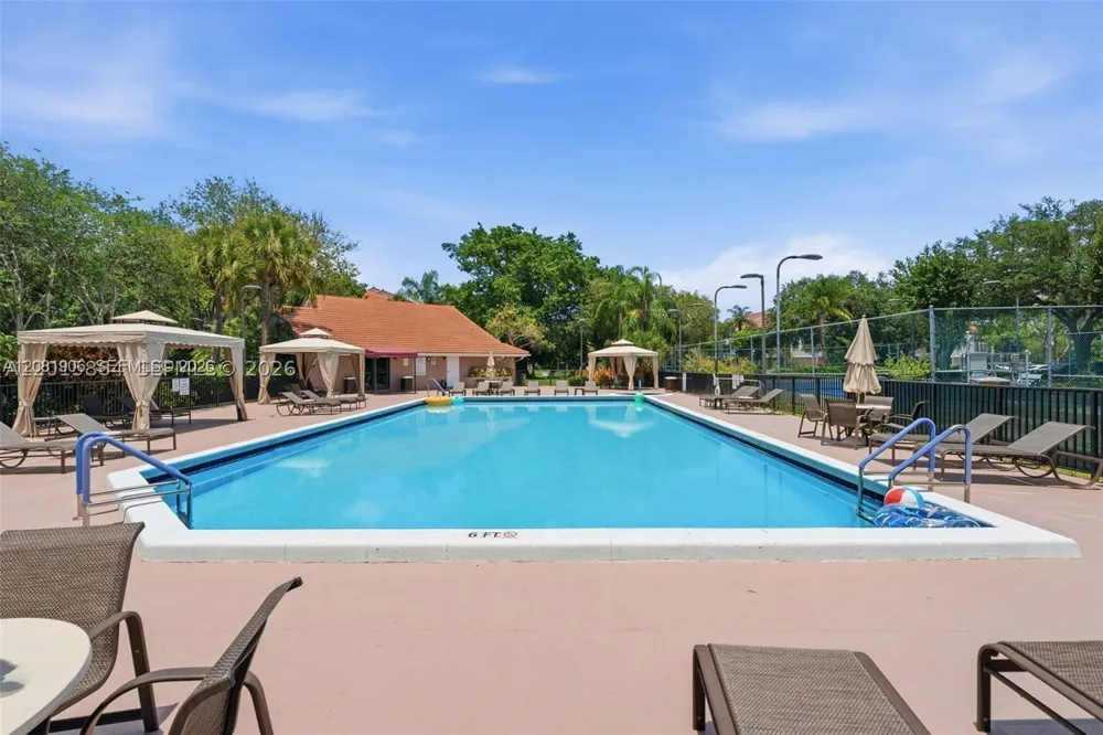 10131 W Sunrise Blvd #204 Plantation, FL 33322