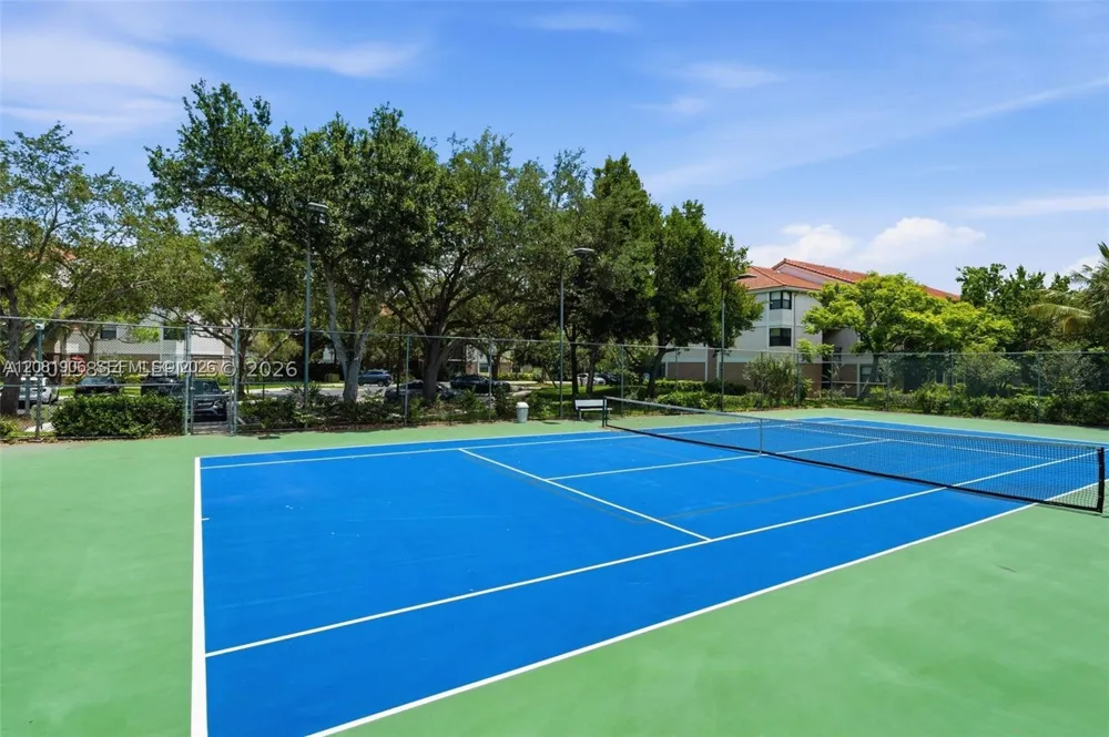 10131 W Sunrise Blvd #204 Plantation, FL 33322