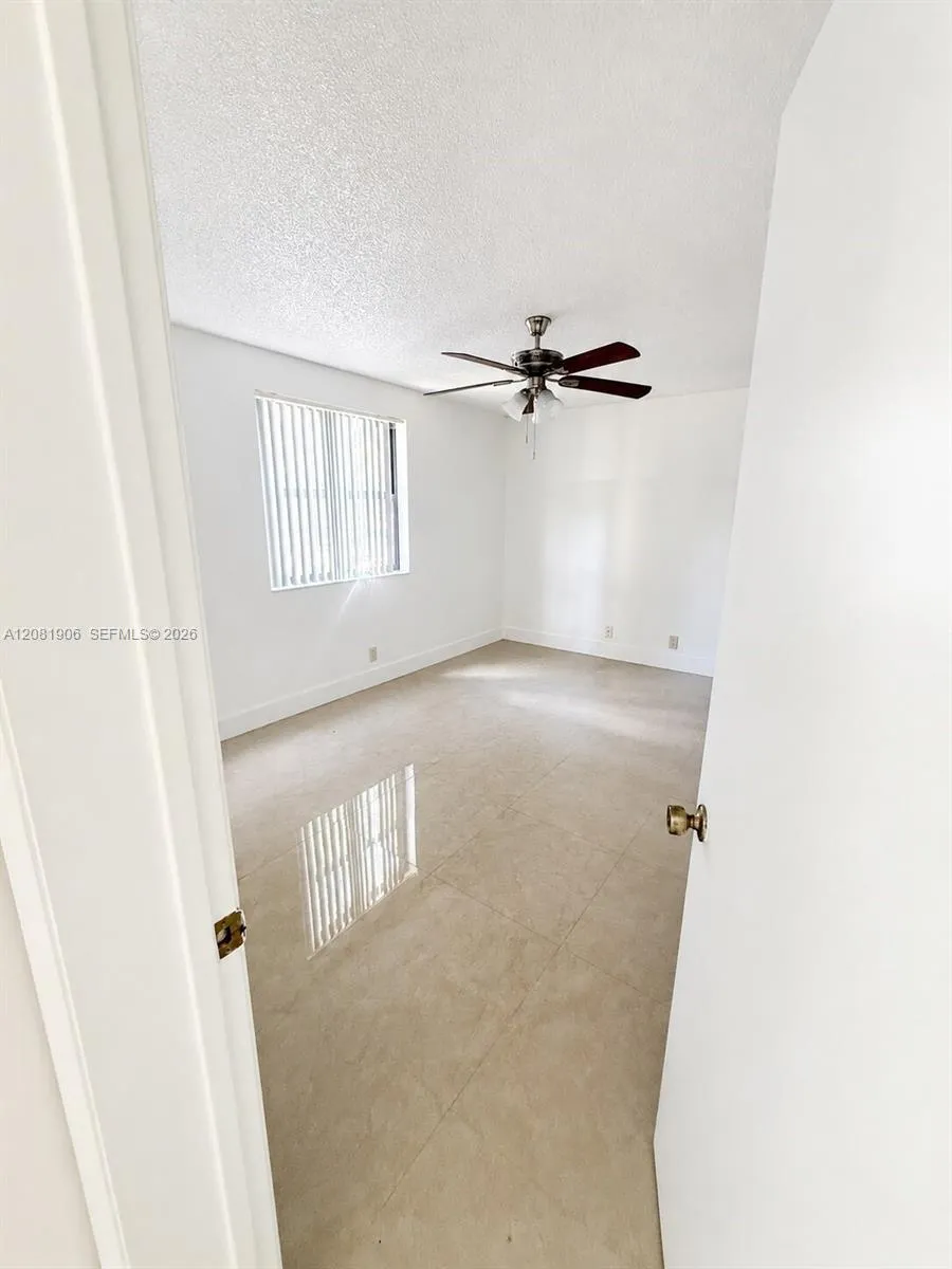 10131 W Sunrise Blvd #204 Plantation, FL 33322