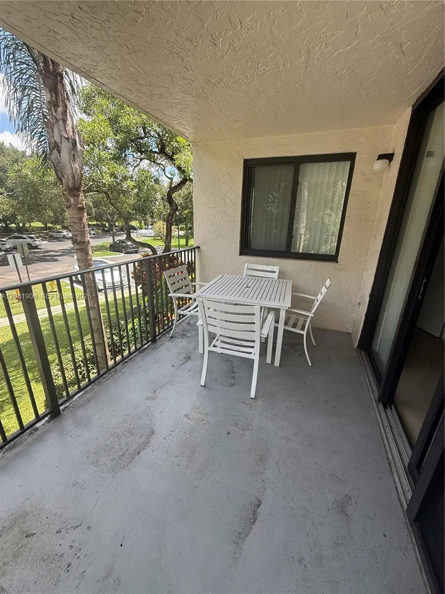 10131 W Sunrise Blvd #204 Plantation, FL 33322