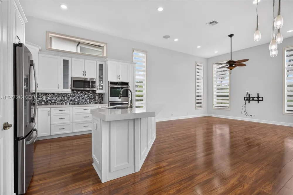 7530 NW 120th Dr Parkland, FL 33076